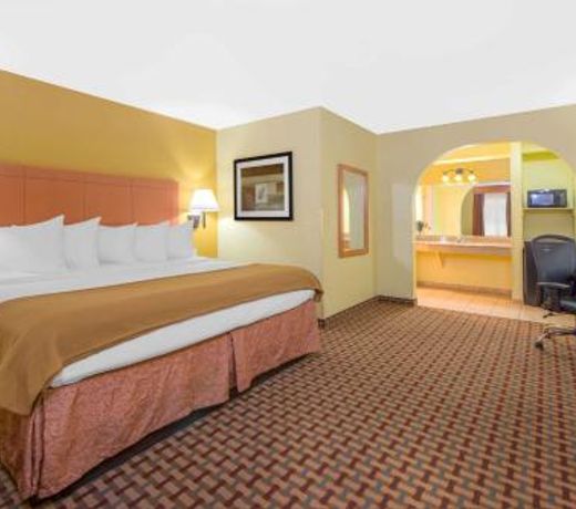 Days Inn by Wyndham Lubbock South