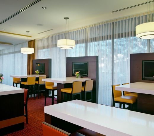 Holiday Inn Long Beach - Downtown Area