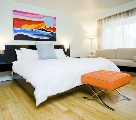 Hotel Current