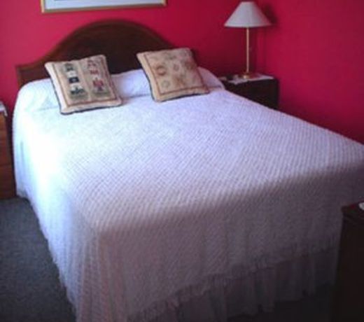 Beachrunners Inn