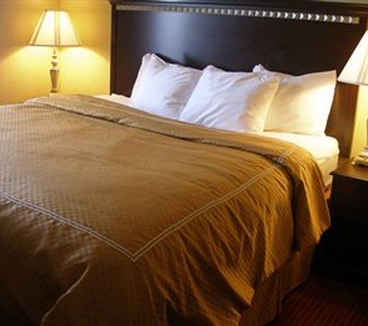 Amerik Suites Laredo at Mall Del Norte
