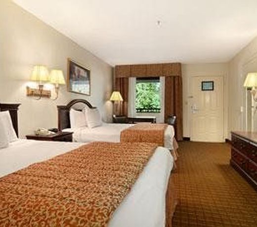 Travelodge by Wyndham Montgomery East
