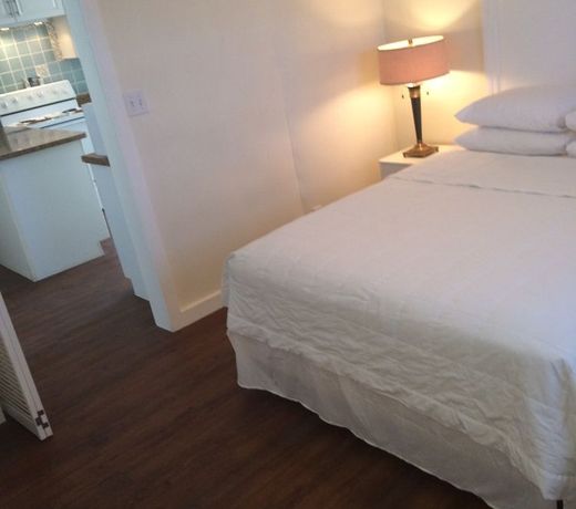 SEASHELL BEACH RESORT