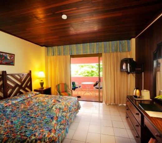 SHAW PARK BEACH HOTEL & SPA