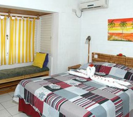 FISHERMANS POINT RESORT