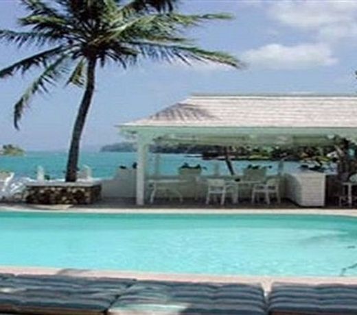 PARADISE CORAL CAY VILLAS