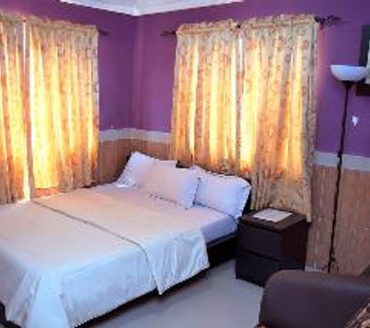 Inglesias Hotels