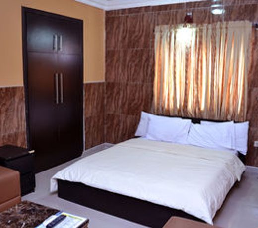Inglesias Hotels