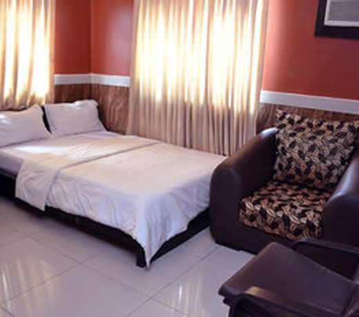 Inglesias Hotels