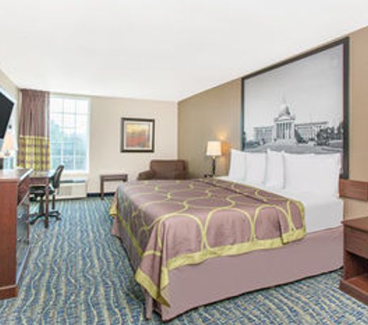 Super 8 by Wyndham Oklahoma City