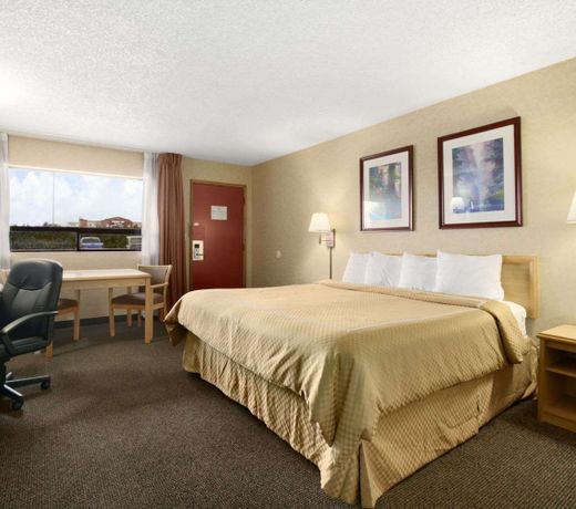 Days Inn by Wyndham Oklahoma City Fairground