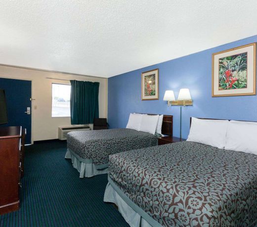 Days Inn by Wyndham Oklahoma City Fairground