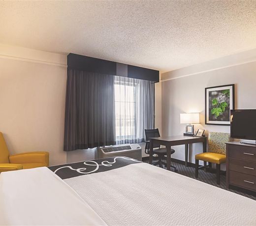 La Quinta by Wyndham Oklahoma City - NW Expwy
