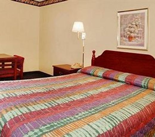 Econo Inn and suites