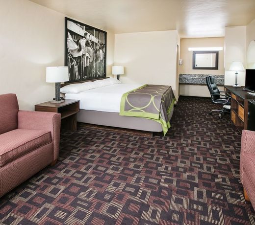 Super 8 by Wyndham Oklahoma Airport Fairgrounds West
