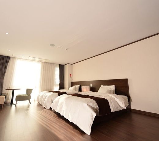 Andong Grand Hotel