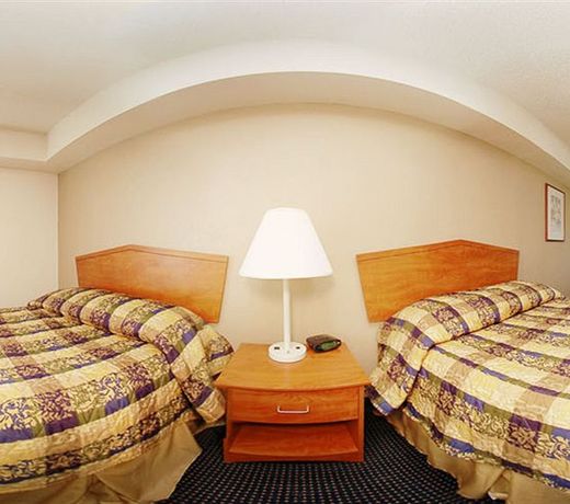 Suburban Extended Stay South of Downtown/tinker AF