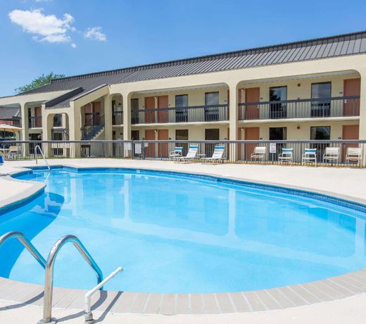 Days Inn by Wyndham Norfolk Airport