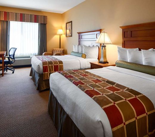 Best Western PLUS University Park Inn & Suites