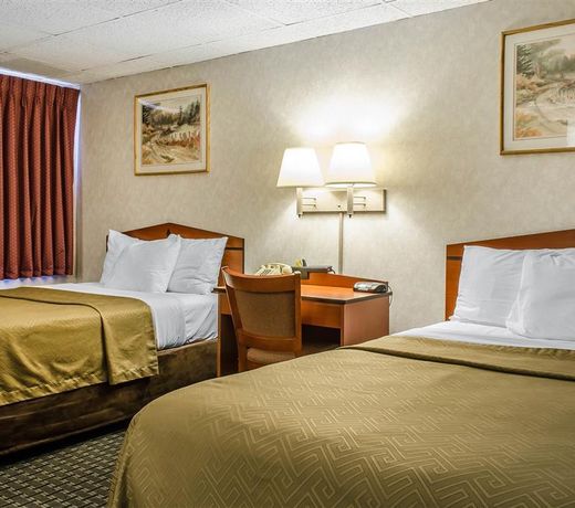 Rodeway Inn State College - near University