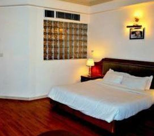 The Cedar Grand Hotel and Spa
