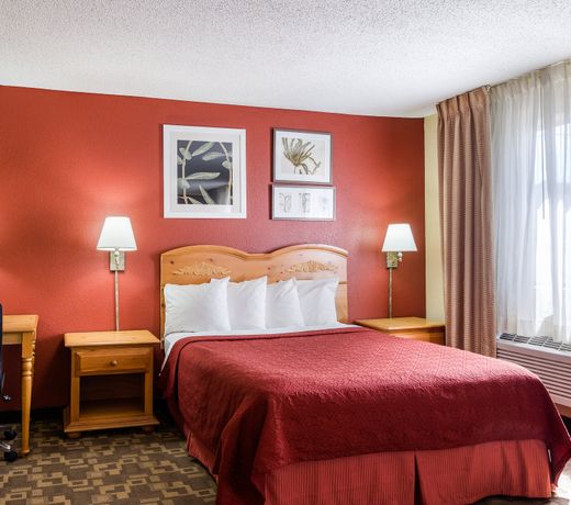 Quality Inn I-70 at Wanamaker
