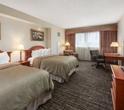 Hotel Topeka at City Center