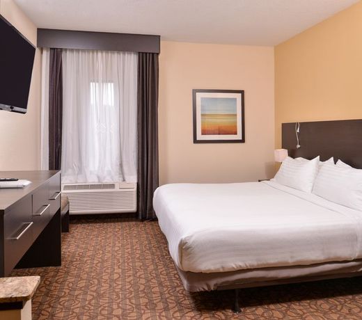 Holiday Inn Express Hotels & Suites Topeka West, an IHG Hotel