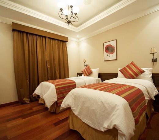 Al Rawasi Hotel Suites