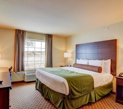 Cobblestone Hotel & Suites - Punxsutawney