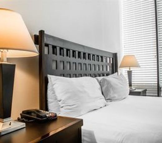 Suites at Sunchase