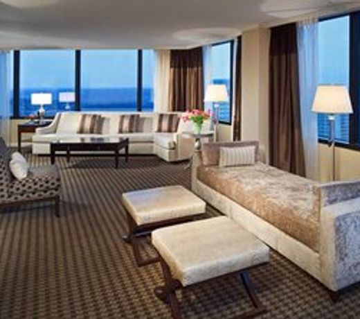 Hilton Alexandria Mark Center