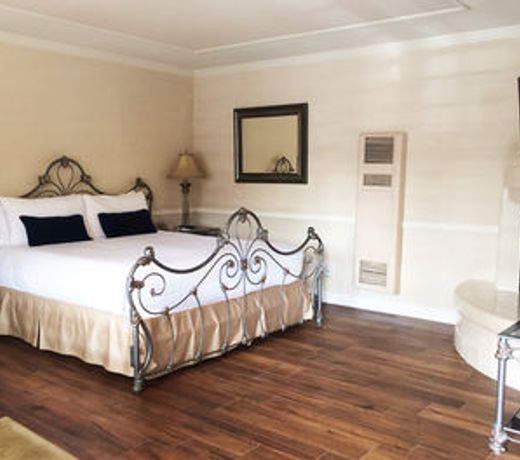 Coachman's Inn, A Four Sisters Inn