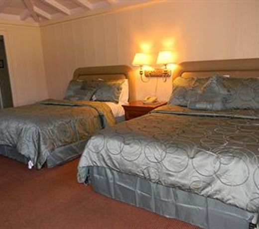 Carmel Resort Inn