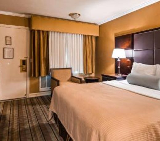 Best Western Carmel's Town House Lodge
