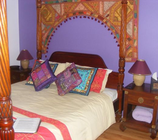 Tambaridge Bed & Breakfast