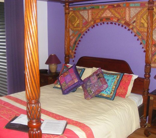 Tambaridge Bed & Breakfast
