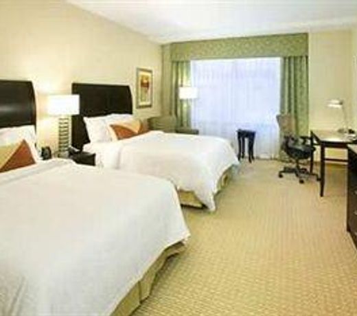 Hilton Garden Inn Shirlington
