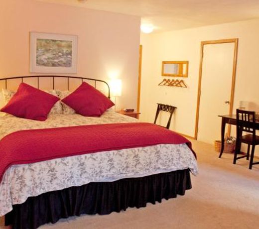 Green Springs Inn & Cabins