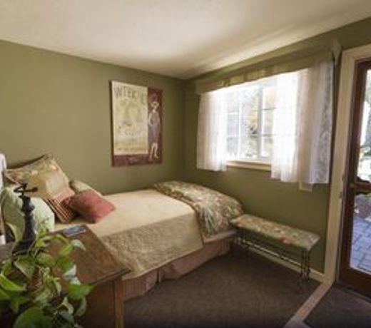 Country Willows Inn