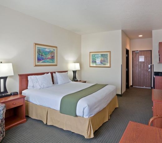 Holiday Inn Express Hotel & Suites Ashland, an IHG Hotel