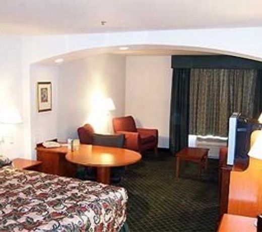 La Quinta by Wyndham Bentonville