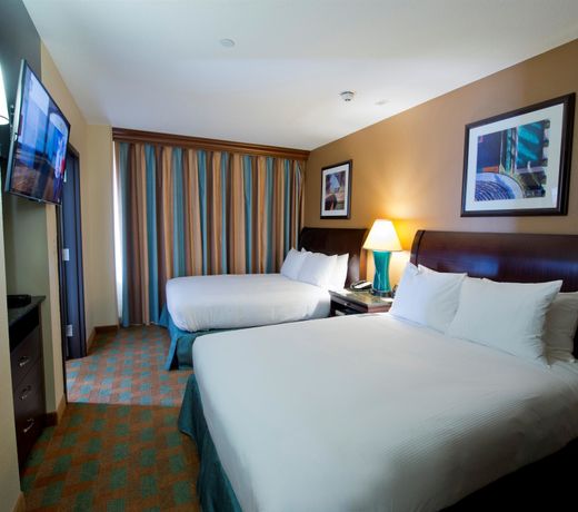 DoubleTree Suites by Hilton Bentonville