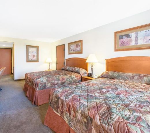 Wingate by Wyndham Bentonville