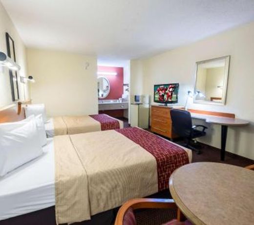 Red Roof Inn Clarksville