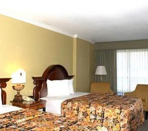 Park Pointe Hotel