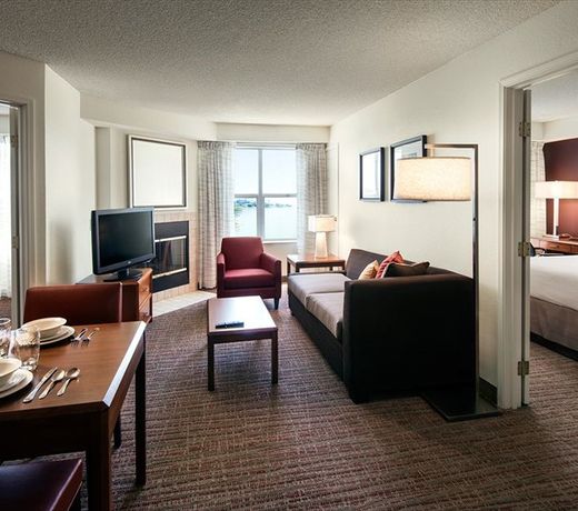 Sonesta ES Suites San Francisco Airport Oyster Point Waterfront