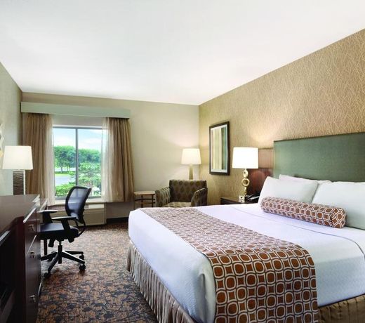 DoubleTree by Hilton Columbus Dublin