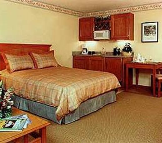 Lionshead Inn