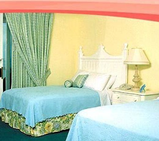 Pink Shell Beach Resort & Marina